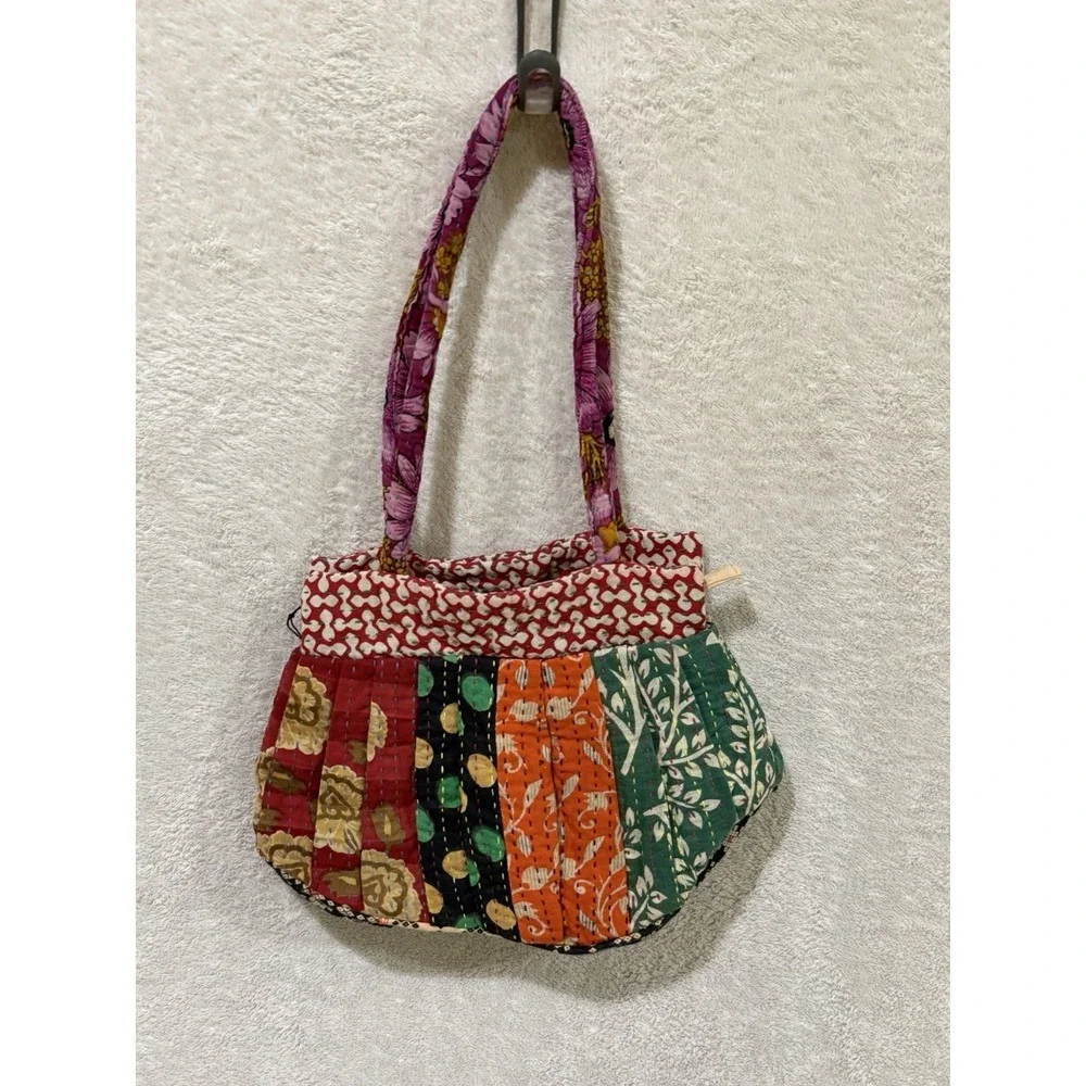 NWT Kantha Stitch‎ Sari Purse Hobo Bag Multicolor Patchwork Boho Artisan
